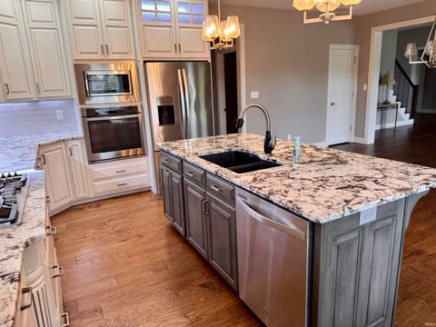 Tiny photo for 8655 Crenshaw Drive, Newburgh, IN 47630 (MLS # 202633245)