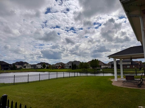 Tiny photo for 8655 Crenshaw Drive, Newburgh, IN 47630 (MLS # 202633245)