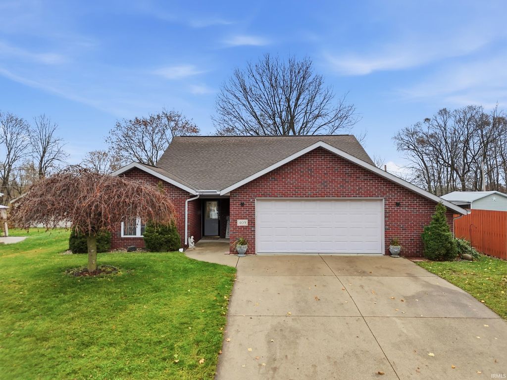 Photo of 409 Van Scoyoc Street, Avilla, IN 46710 (MLS # 202547404)