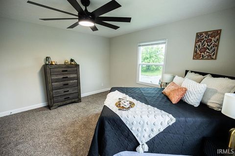 Tiny photo for 2016 N Market Street, Kokomo, IN 46901 (MLS # 202624648)