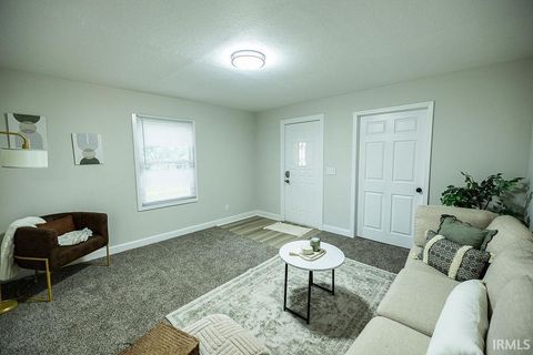 Tiny photo for 2016 N Market Street, Kokomo, IN 46901 (MLS # 202624648)