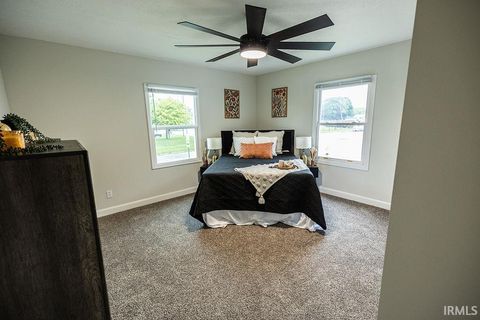 Tiny photo for 2016 N Market Street, Kokomo, IN 46901 (MLS # 202624648)
