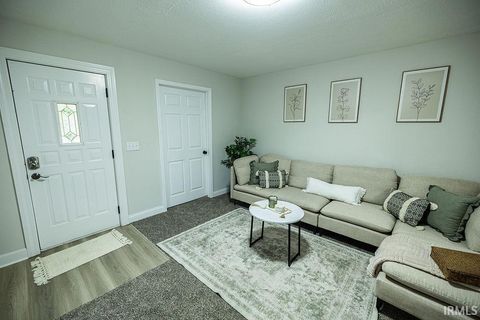 Tiny photo for 2016 N Market Street, Kokomo, IN 46901 (MLS # 202624648)