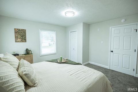 Tiny photo for 2016 N Market Street, Kokomo, IN 46901 (MLS # 202624648)