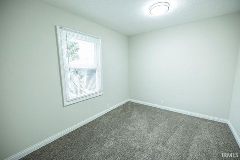 Tiny photo for 2016 N Market Street, Kokomo, IN 46901 (MLS # 202624648)