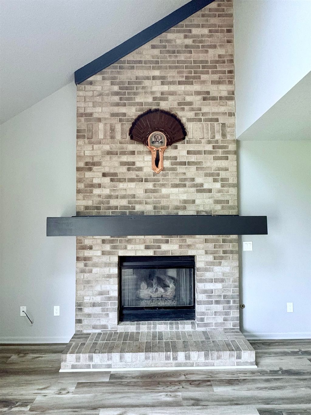 Photo of 10433 Cherry Creek Road, Fort Wayne, IN 46818 (MLS # 202611382)