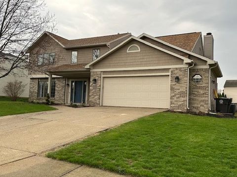Photo of 10433 Cherry Creek Road, Fort Wayne, IN 46818 (MLS # 202611382)