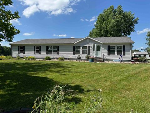 Photo of 3488 S Wabash Road, Rochester, IN 46975 (MLS # 202524182) Photo of 3488 S Wabash Road, Rochester, IN 46975 (MLS # 202524182)