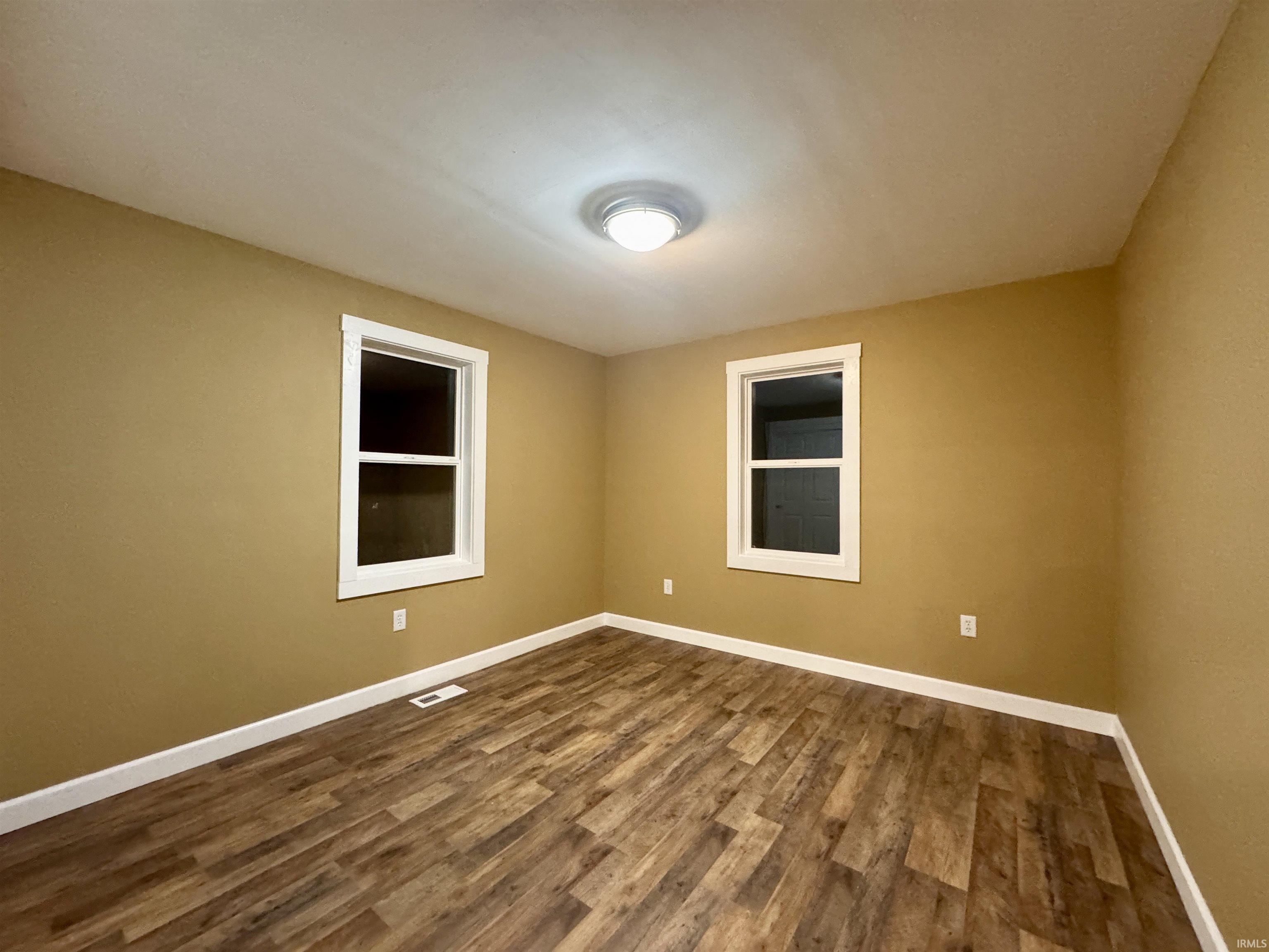 Boonville, Indiana 47601, United States, 3 Bedrooms Bedrooms, ,2 BathroomsBathrooms,Residential,Pending,223258