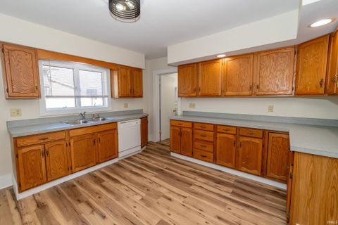 Tiny photo for 1610 Lane Avenue, Elkhart, IN 46516 (MLS # 202607682)