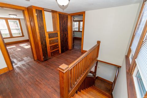 Tiny photo for 1610 Lane Avenue, Elkhart, IN 46516 (MLS # 202607682)