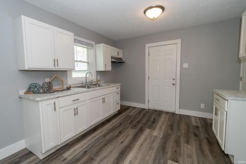 Tiny photo for 2416 Morton Avenue, Elkhart, IN 46517 (MLS # 202618692)
