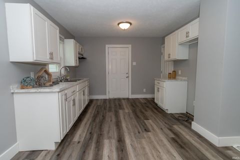 Tiny photo for 2416 Morton Avenue, Elkhart, IN 46517 (MLS # 202618692)