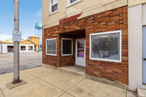 Tiny photo for 202 S Howard Street, Oxford, IN 47971 (MLS # 202605672)