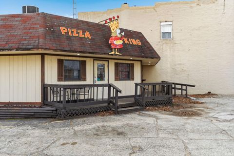 Tiny photo for 202 S Howard Street, Oxford, IN 47971 (MLS # 202605672)