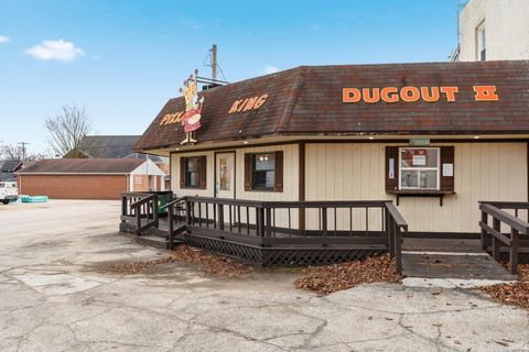 Tiny photo for 202 S Howard Street, Oxford, IN 47971 (MLS # 202605672)