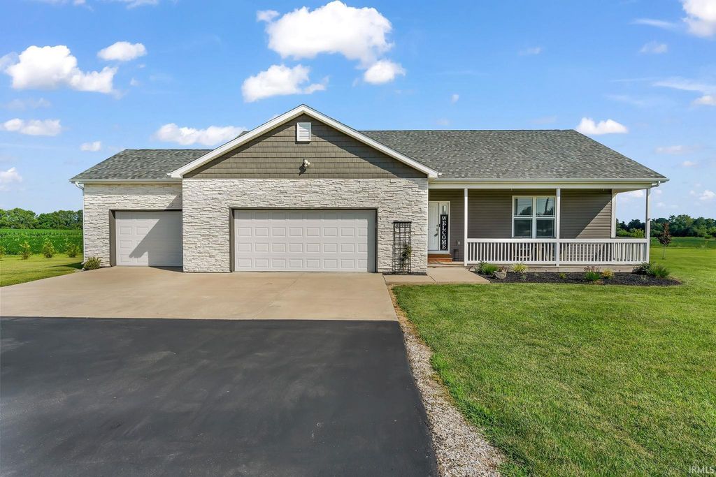 Photo of 6556 Wyandotte Road, Lafayette, IN 47905 (MLS # 202627859)