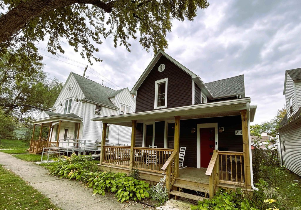 Photo of 814 Runnion Avenue, Fort Wayne, IN 46808 (MLS # 202642148)