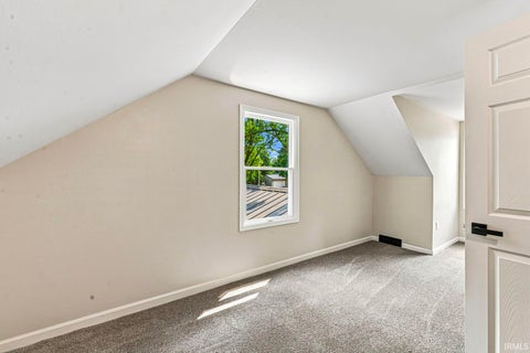 Tiny photo for 554 Ivy Court, Nappanee, IN 46550 (MLS # 202635093)