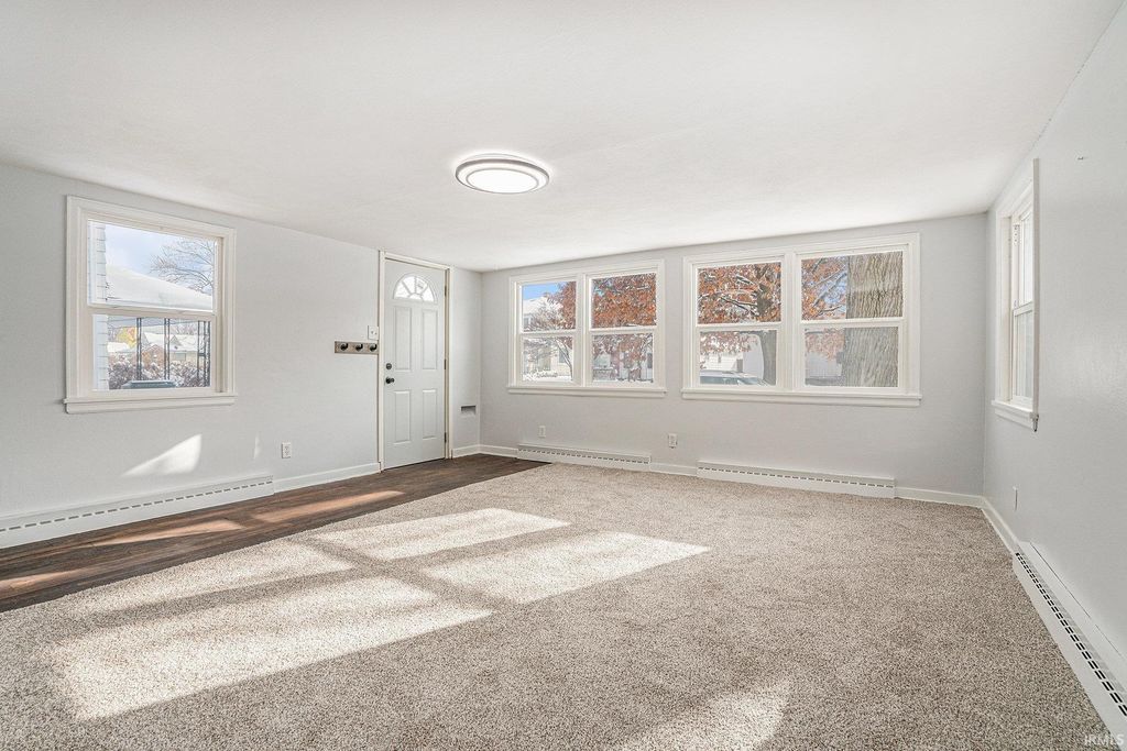 Photo of 1339 E Bowman Street, South Bend, IN 46613 (MLS # 202547968)