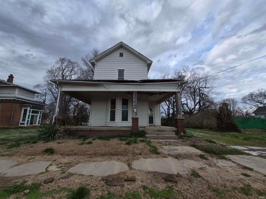 Photo of 610 W State Street, Princeton, IN 47670 (MLS # 202608350)