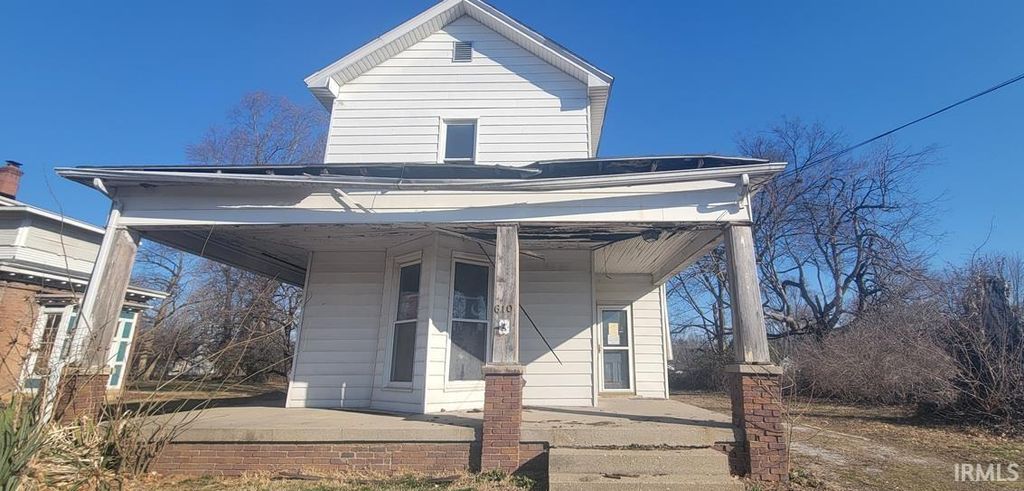 Photo of 610 W State Street, Princeton, IN 47670 (MLS # 202608350)