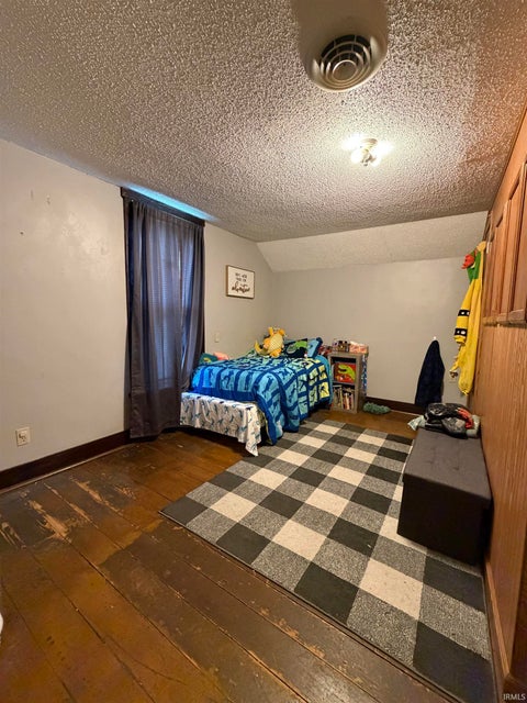 Tiny photo for 124 6Th Street, Covington, IN 47932 (MLS # 202615606)