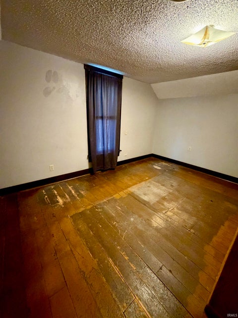 Tiny photo for 124 6Th Street, Covington, IN 47932 (MLS # 202615606)