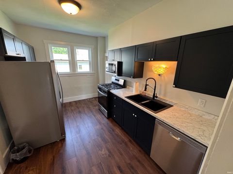 Tiny photo for 108 E 2nd Street, Peru, IN 46970 (MLS # 202618860)