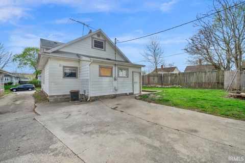 Tiny photo for 739 S JAY Street, Kokomo, IN 46901 (MLS # 202613685)