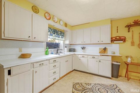 Tiny photo for 739 S JAY Street, Kokomo, IN 46901 (MLS # 202613685)