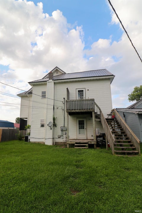 Tiny photo for 314 E Water Street, Hartford City, IN 47348 (MLS # 202634545)