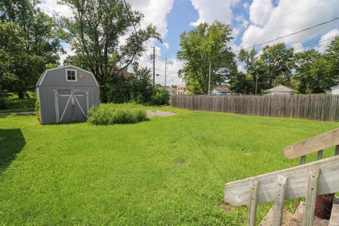 Tiny photo for 314 E Water Street, Hartford City, IN 47348 (MLS # 202634545)