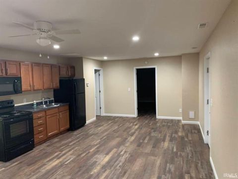 Tiny photo for 1415 S Meeker Avenue, Muncie, IN 47302 (MLS # 202607244)