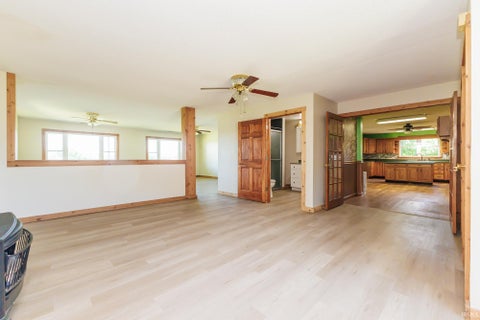 Tiny photo for 1055 E 300 N Road, New Castle, IN 47362 (MLS # 202625504)