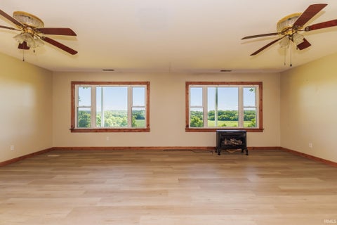 Tiny photo for 1055 E 300 N Road, New Castle, IN 47362 (MLS # 202625504)