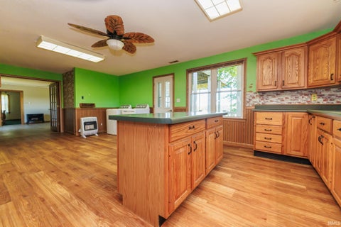 Tiny photo for 1055 E 300 N Road, New Castle, IN 47362 (MLS # 202625504)