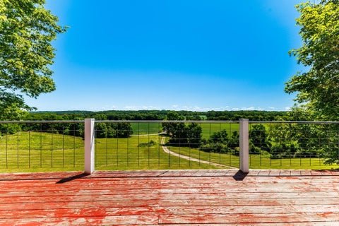 Tiny photo for 1055 E 300 N Road, New Castle, IN 47362 (MLS # 202625504)