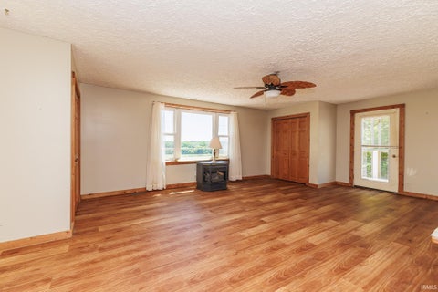 Tiny photo for 1055 E 300 N Road, New Castle, IN 47362 (MLS # 202625504)