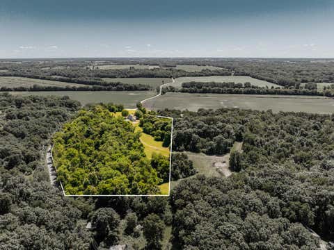 Tiny photo for 1055 E 300 N Road, New Castle, IN 47362 (MLS # 202625504)