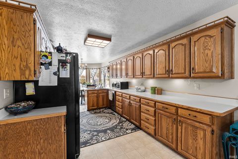 Tiny photo for 215 S Easterday Drive, Shipshewana, IN 46565 (MLS # 202604593)