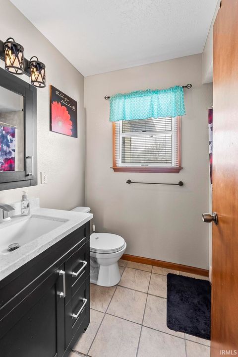 Tiny photo for 215 S Easterday Drive, Shipshewana, IN 46565 (MLS # 202604593)