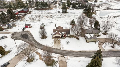 Tiny photo for 215 S Easterday Drive, Shipshewana, IN 46565 (MLS # 202604593)