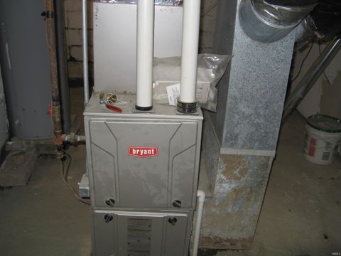 Tiny photo for 3530 Oliver Street, Fort Wayne, IN 46806 (MLS # 202612535)