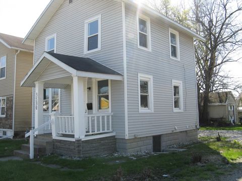 Tiny photo for 3530 Oliver Street, Fort Wayne, IN 46806 (MLS # 202612535)