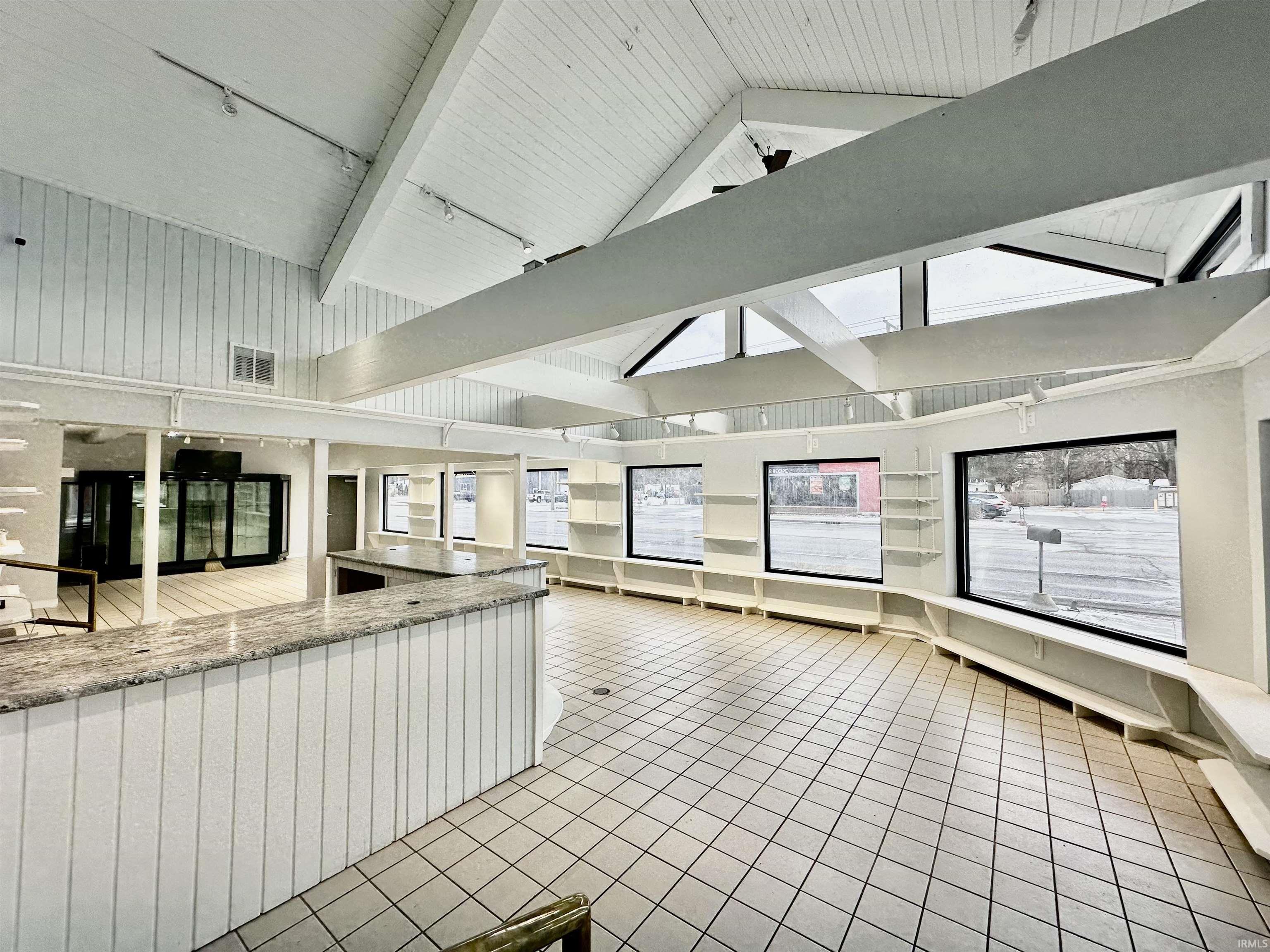 Elkhart, Indiana 46514, United States, ,Commercial,Active,59166