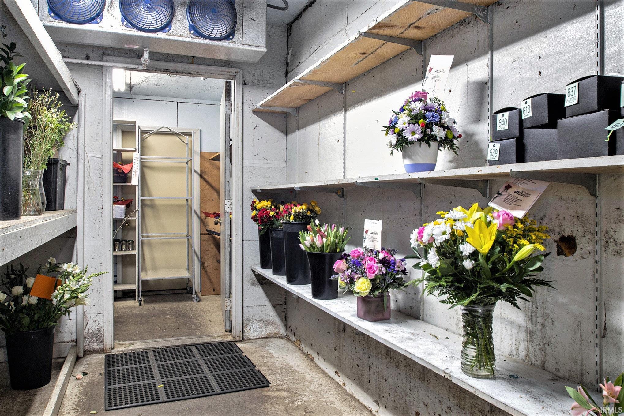 Elkhart, Indiana 46514, United States, ,Commercial,Active,59166