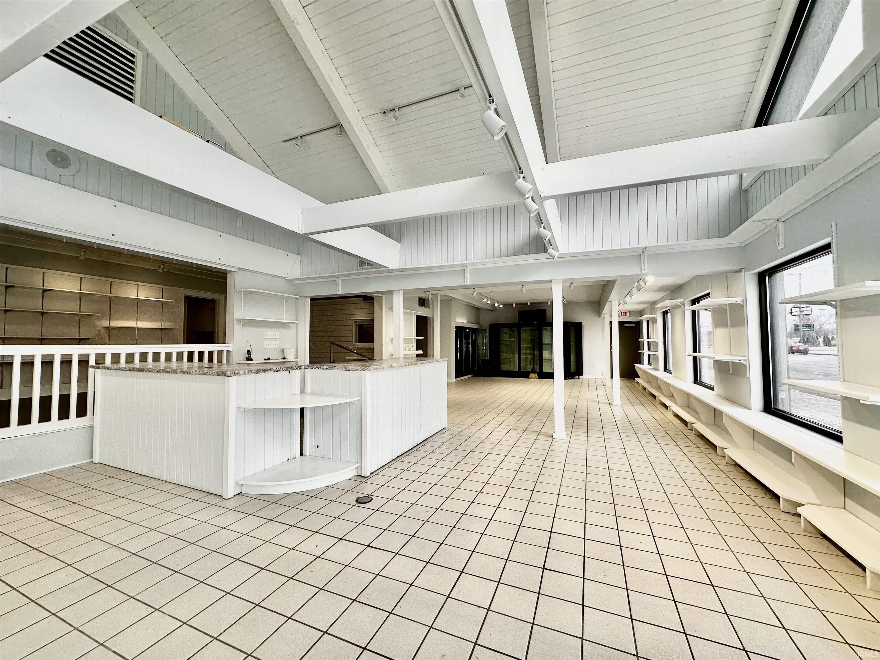 Elkhart, Indiana 46514, United States, ,Commercial,Active,59166