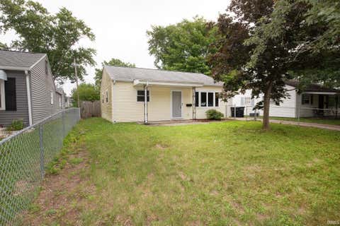 Tiny photo for 2505 Edgelea Drive, Lafayette, IN 47909 (MLS # 202632209)