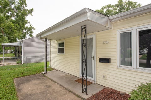 Tiny photo for 2505 Edgelea Drive, Lafayette, IN 47909 (MLS # 202632209)